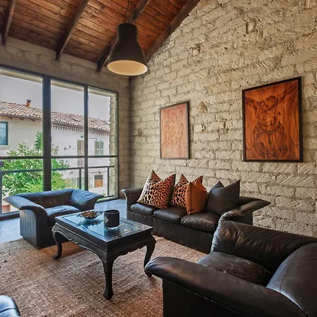 Hostdomus - Pool And Wine Vila Terruggia