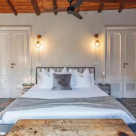 Hostdomus - Pool And Wine Vila