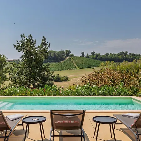 Hostdomus - Pool And Wine Terruggia